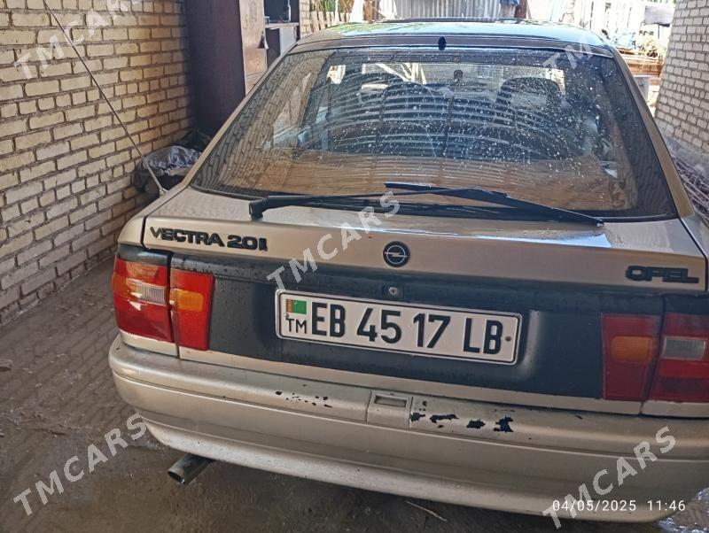Opel Vectra 1989 - 35 000 TMT - Дянев - img 6