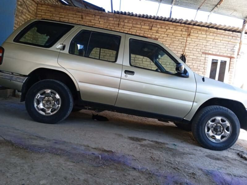 Nissan Pathfinder 1998 - 55 000 TMT - Farap - img 6