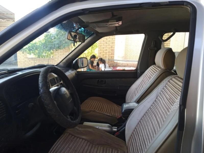 Nissan Pathfinder 1998 - 55 000 TMT - Farap - img 3