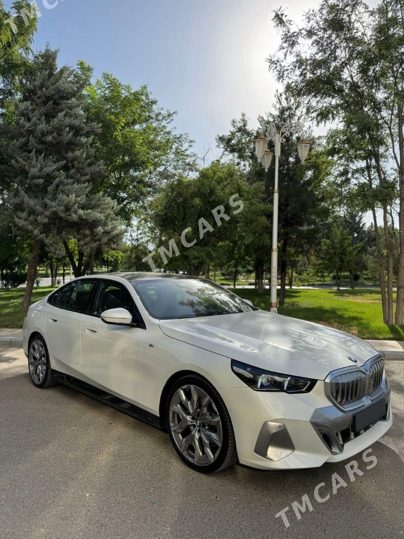 BMW 520 2024 - 1 470 000 TMT - Ашхабад - img 4