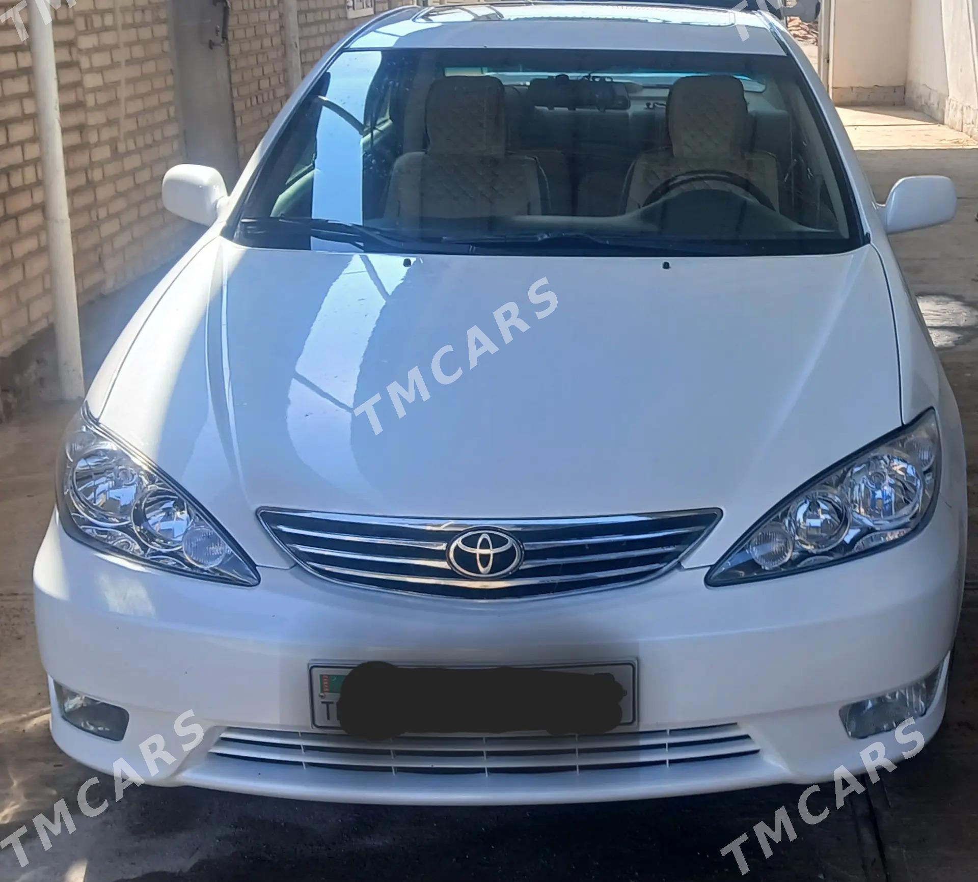 Toyota Camry 2005 - 180 000 TMT - Çärjew - img 2