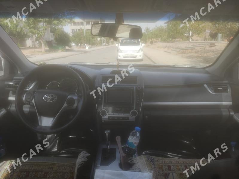Toyota Camry 2013 - 230 000 TMT - Parahat 8 - img 8