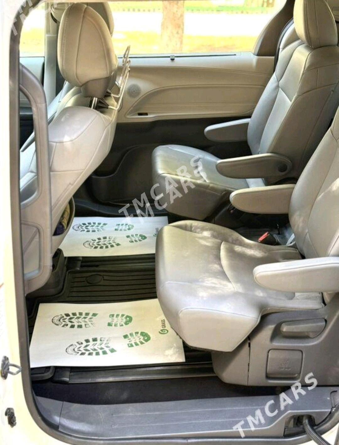 Toyota Sienna 2021 - 532 000 TMT - Ашхабад - img 7