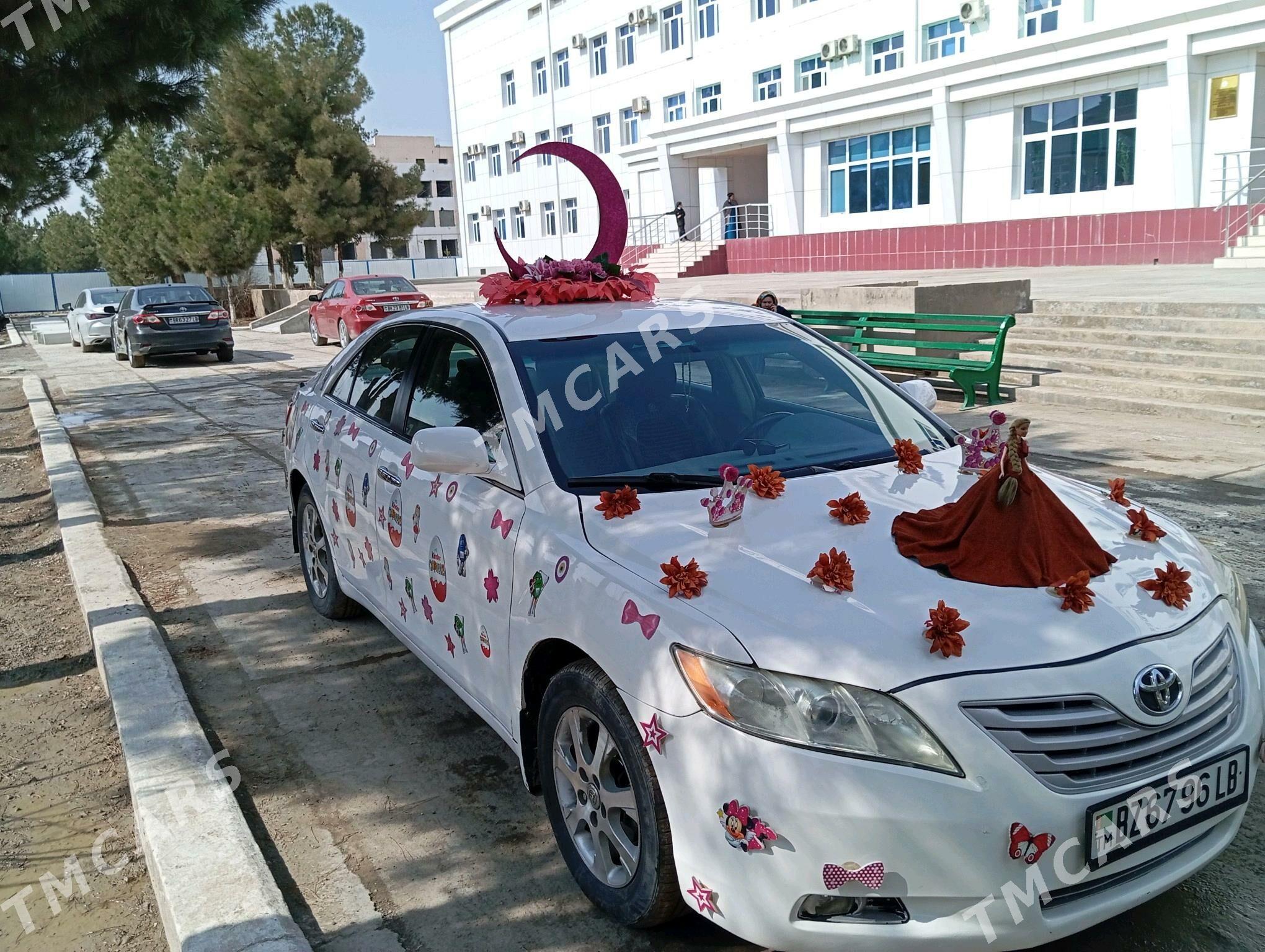 Toyota Camry 2010 - 135 000 TMT - Türkmenabat - img 3