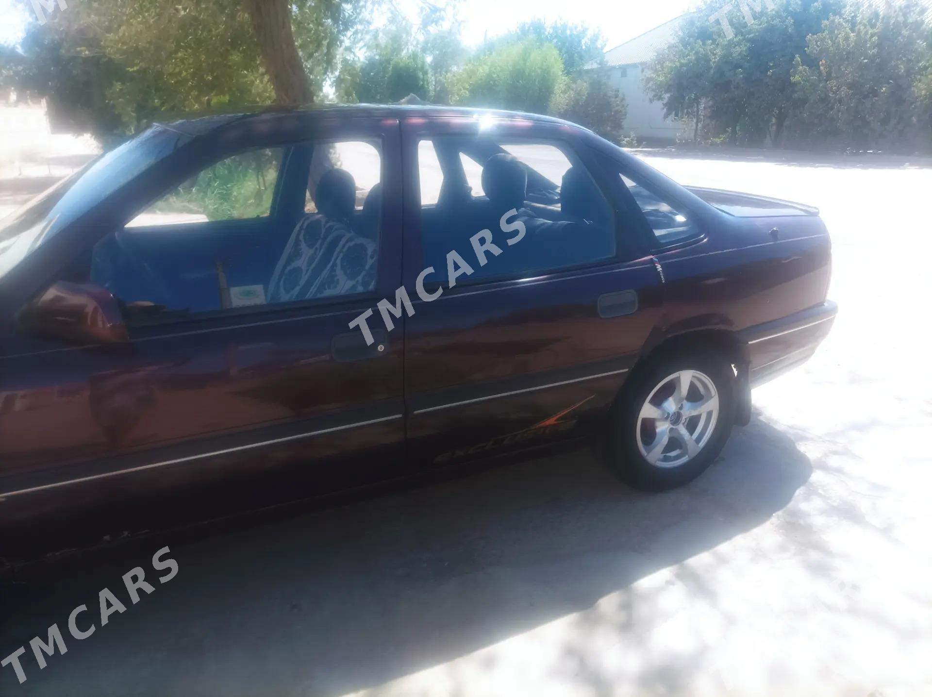 Opel Vectra 1992 - 25 000 TMT - Акдепе - img 3