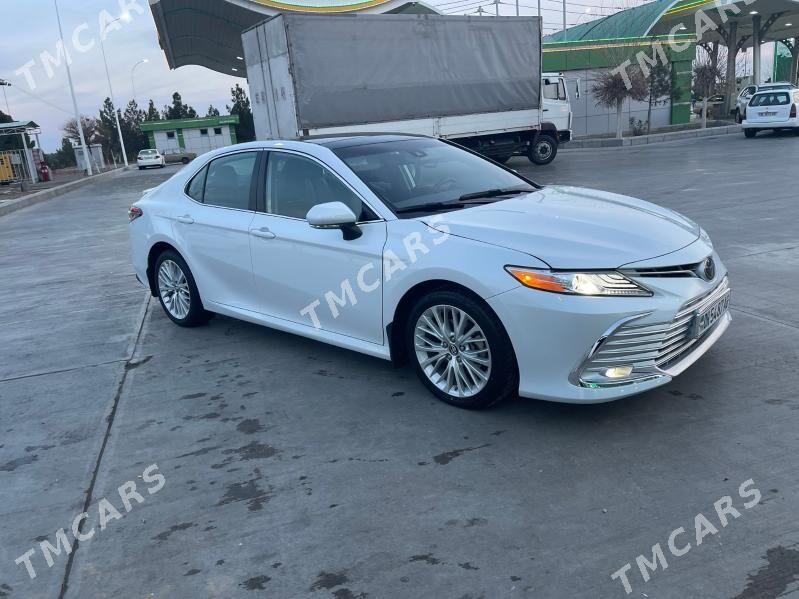 Toyota Camry 2019 - 423 000 TMT - Aşgabat - img 3