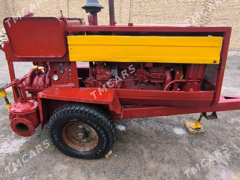 MTZ 82 2009 - 40 000 TMT - Фарап - img 6