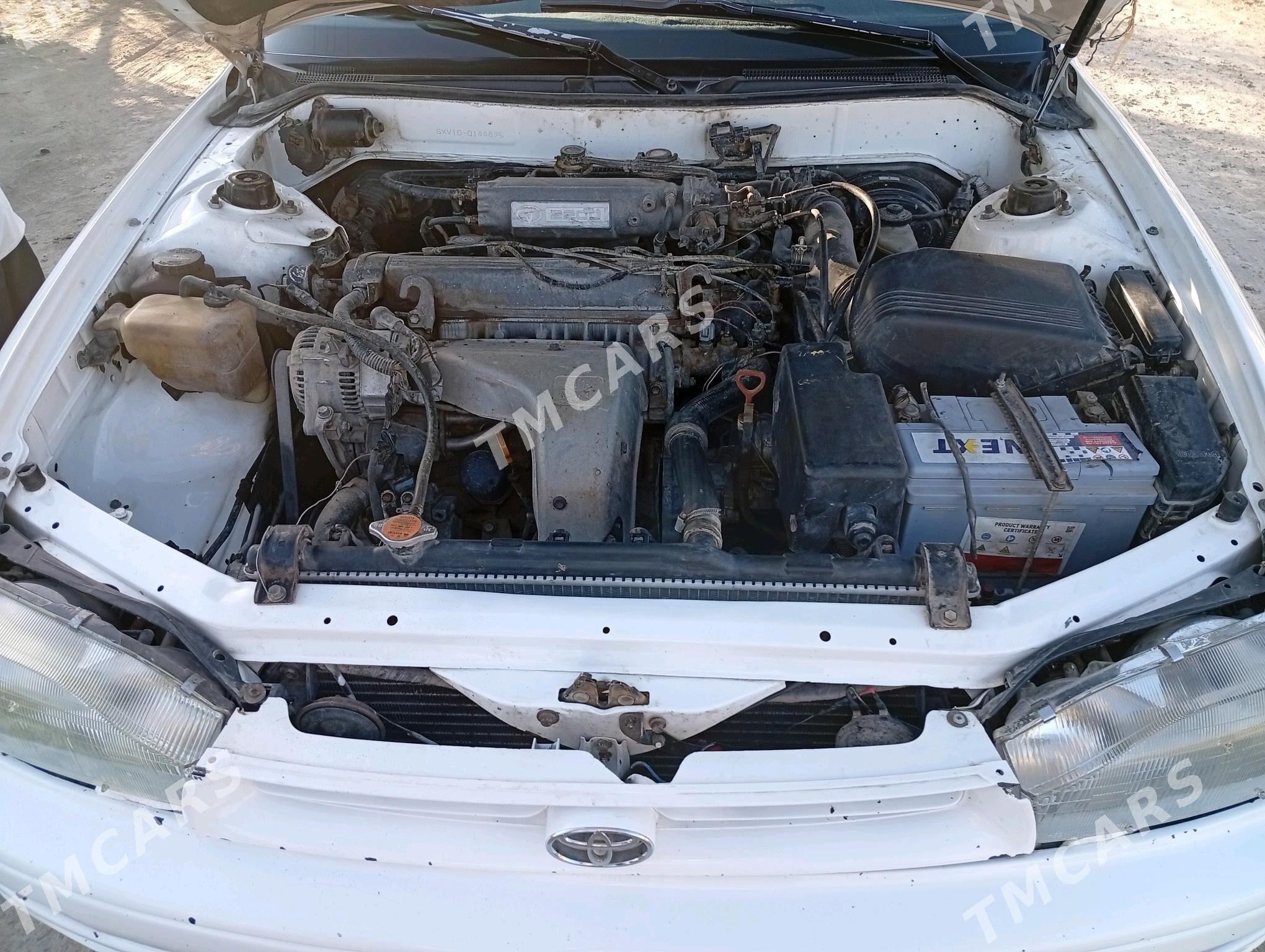 Toyota Camry 1993 - 75 000 TMT - Baýramaly - img 6