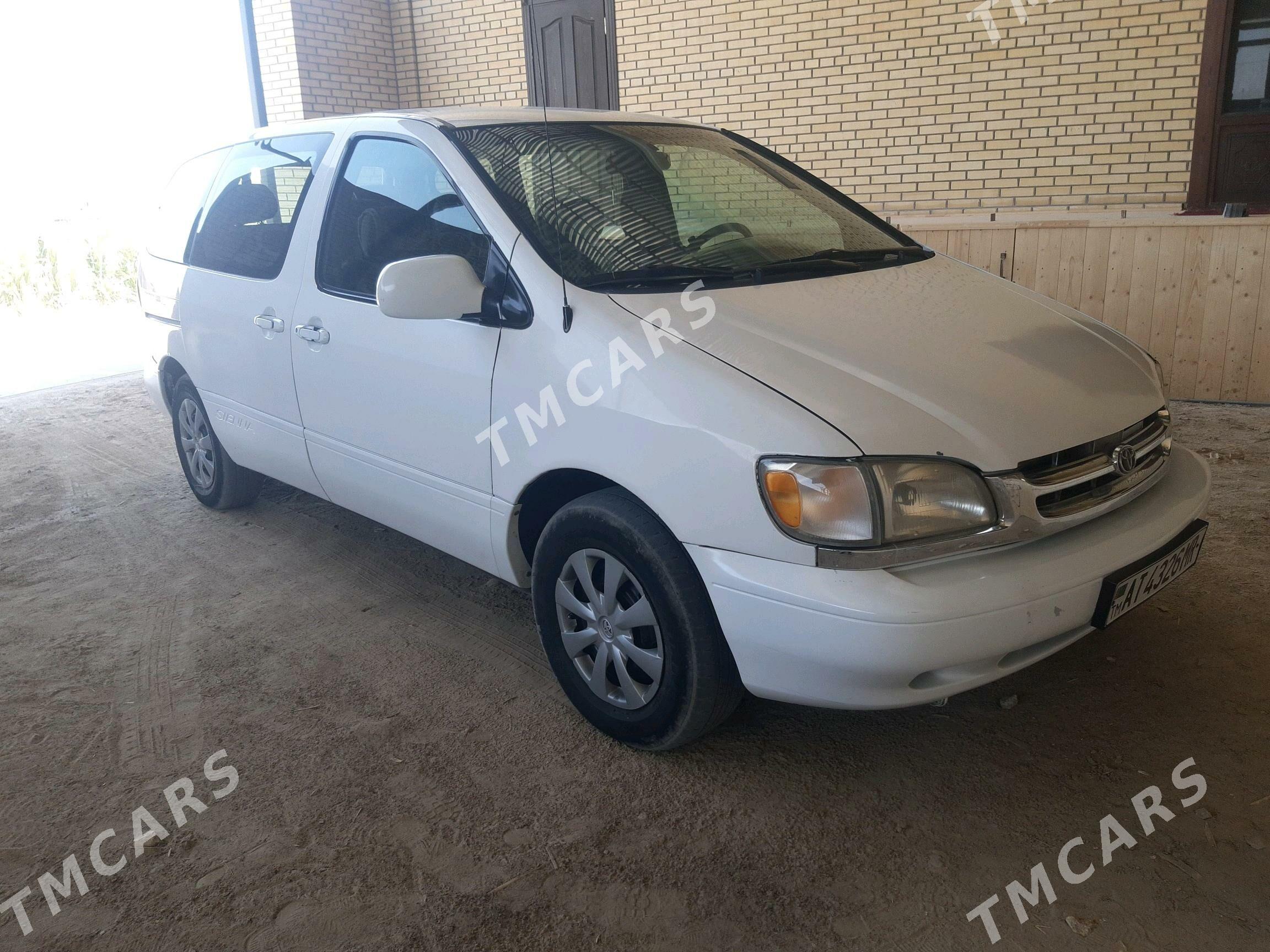 Toyota Sienna 1999 - 140 000 TMT - Mary - img 4