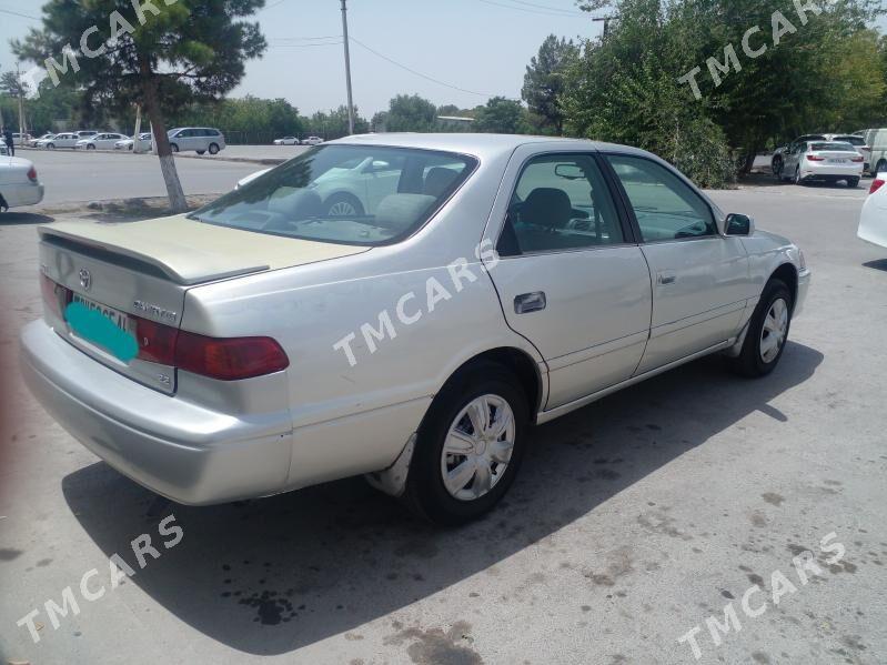 Toyota Camry 2000 - 110 000 TMT - Büzmeýin - img 2