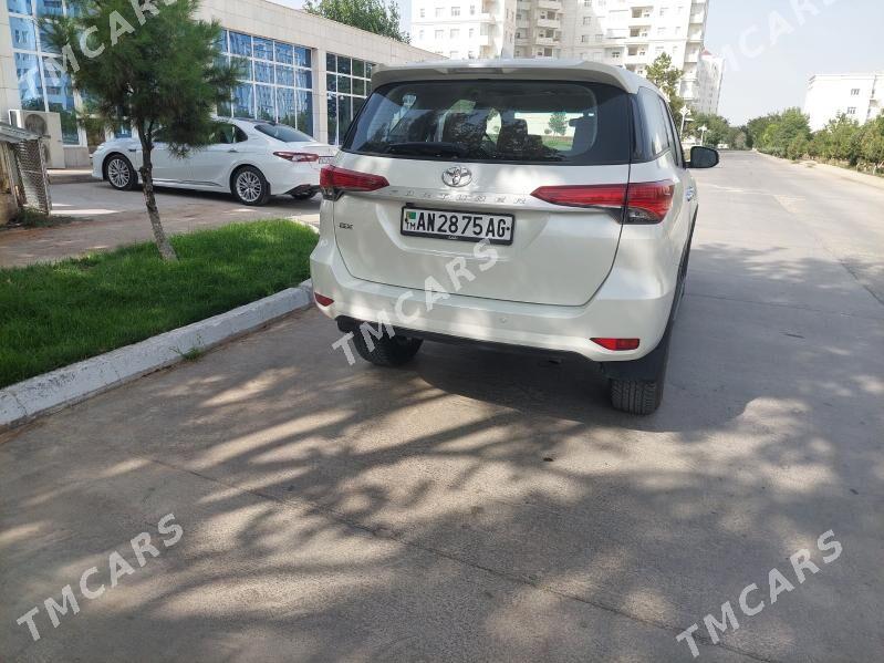 Toyota Fortuner 2022 - 625 000 TMT - 14 этап - Элитки (Улица Совхозная) - img 5