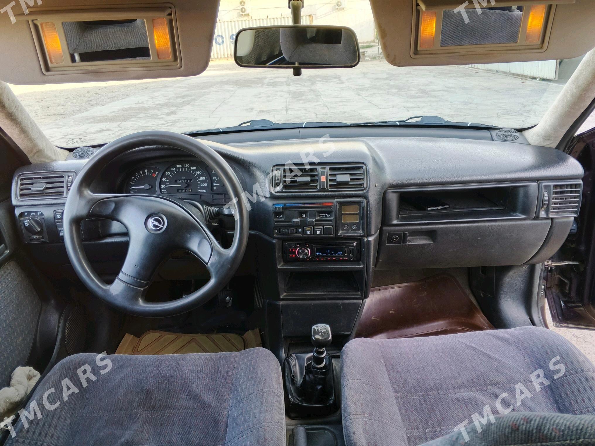 Opel Vectra 1993 - 40 000 TMT - Мары - img 10
