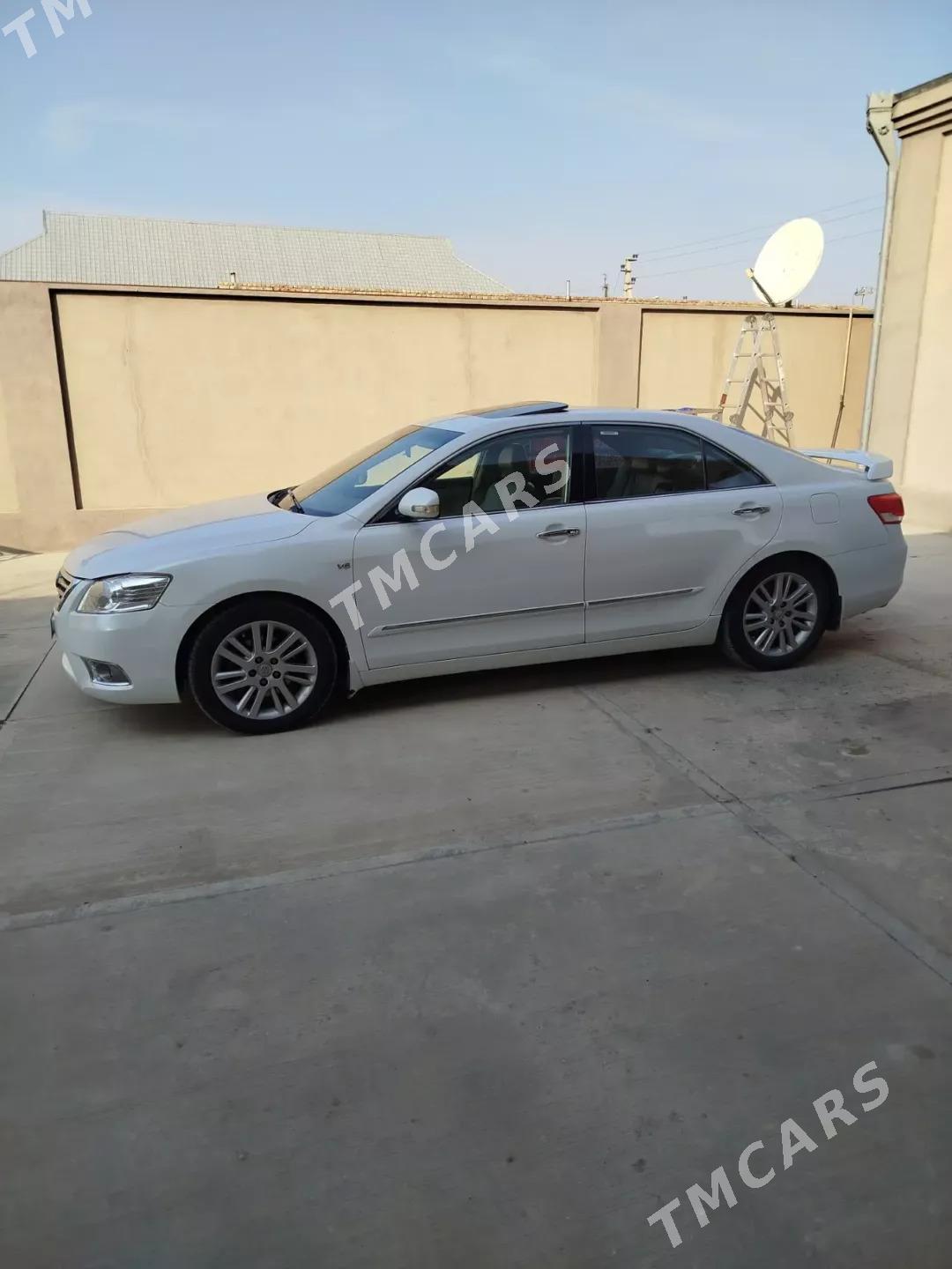 Toyota Aurion 2011 - 229 000 TMT - Bäherden - img 3