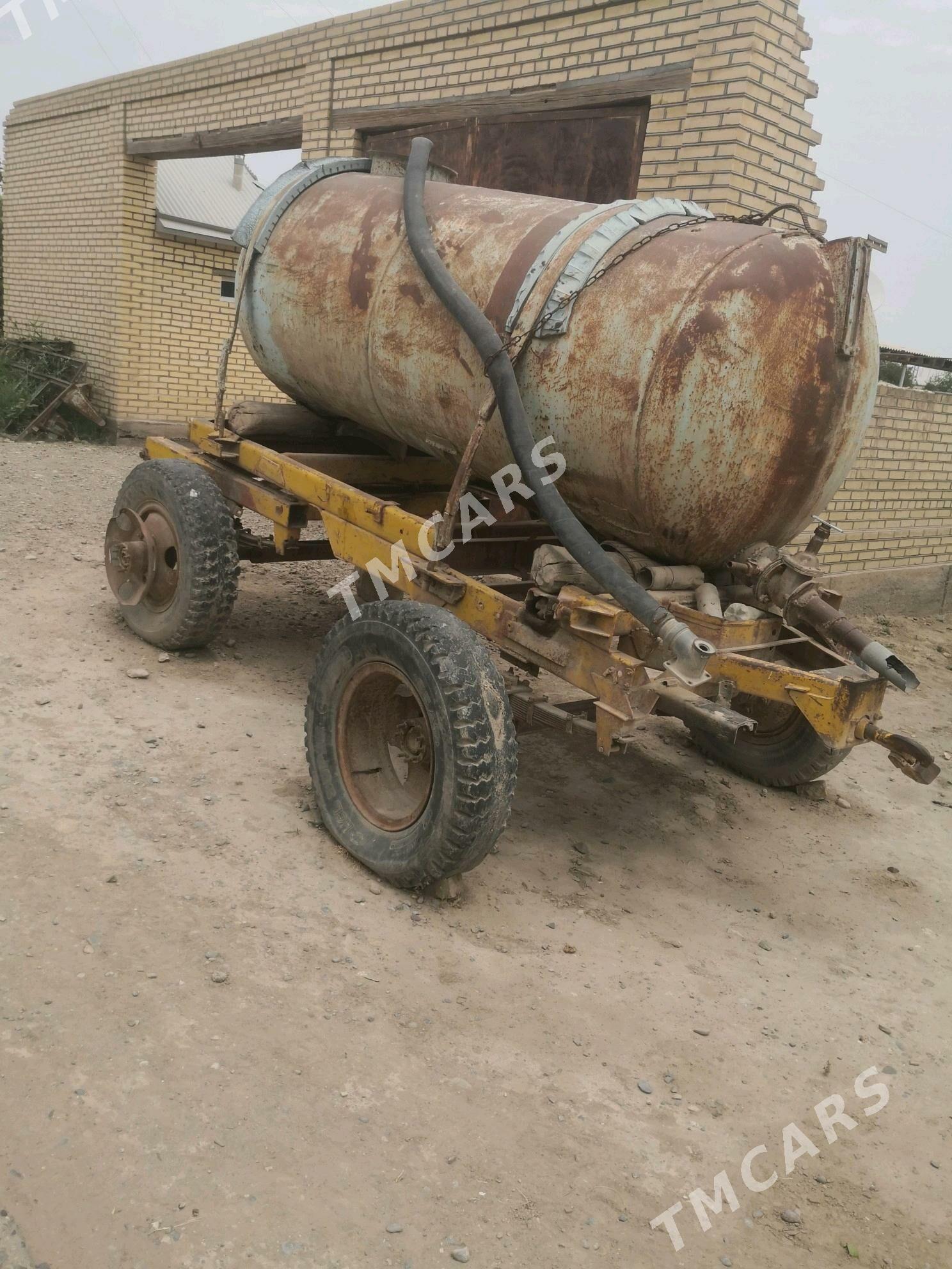 MTZ T-28 2002 - 25 000 TMT - Мары - img 4