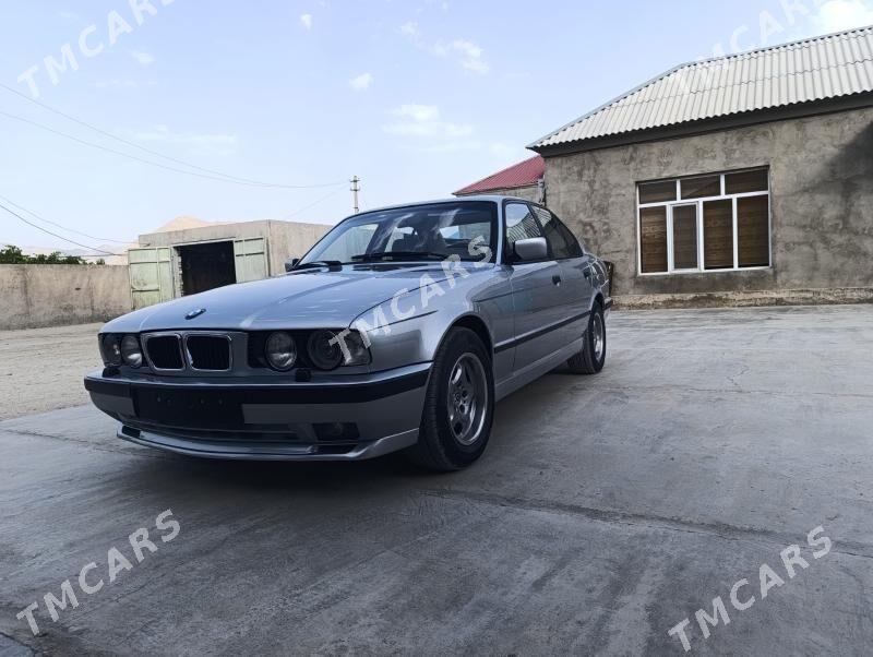 BMW 530 1990 - 90 000 TMT - Jebel - img 2