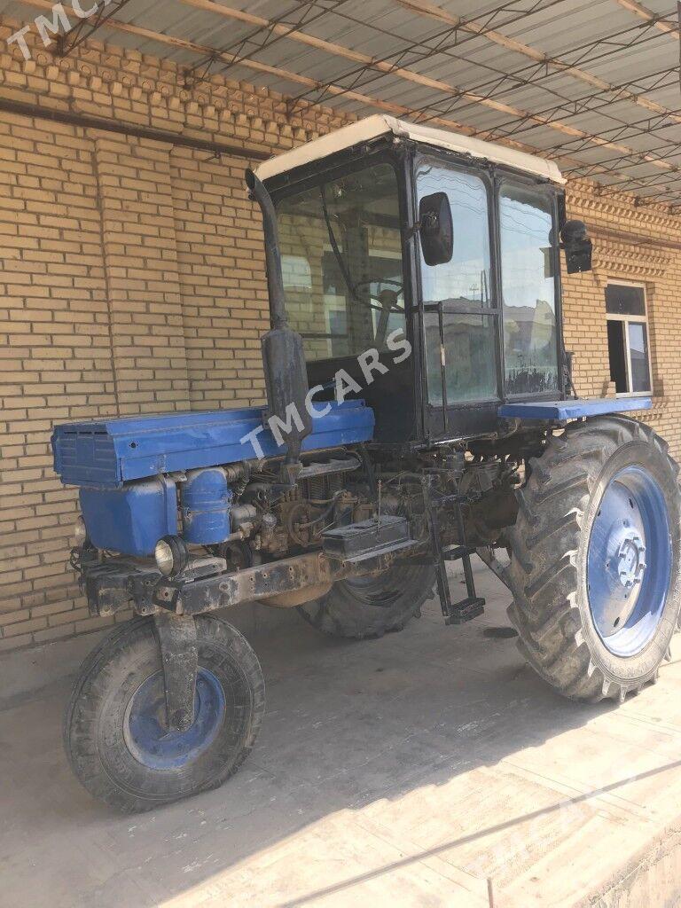 MTZ T-28 1980 - 34 000 TMT - Саят - img 1