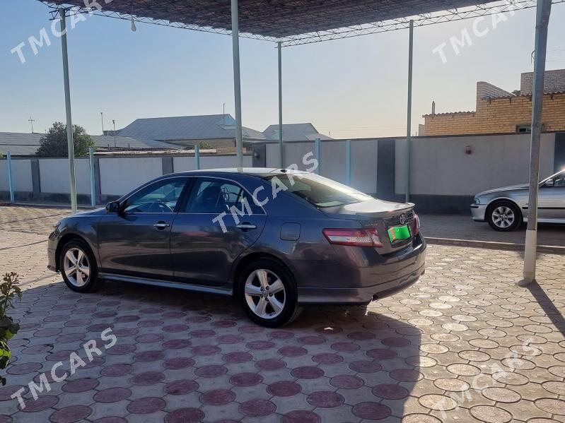 Toyota Camry 2010 - 185 000 TMT - Туркменабат - img 4