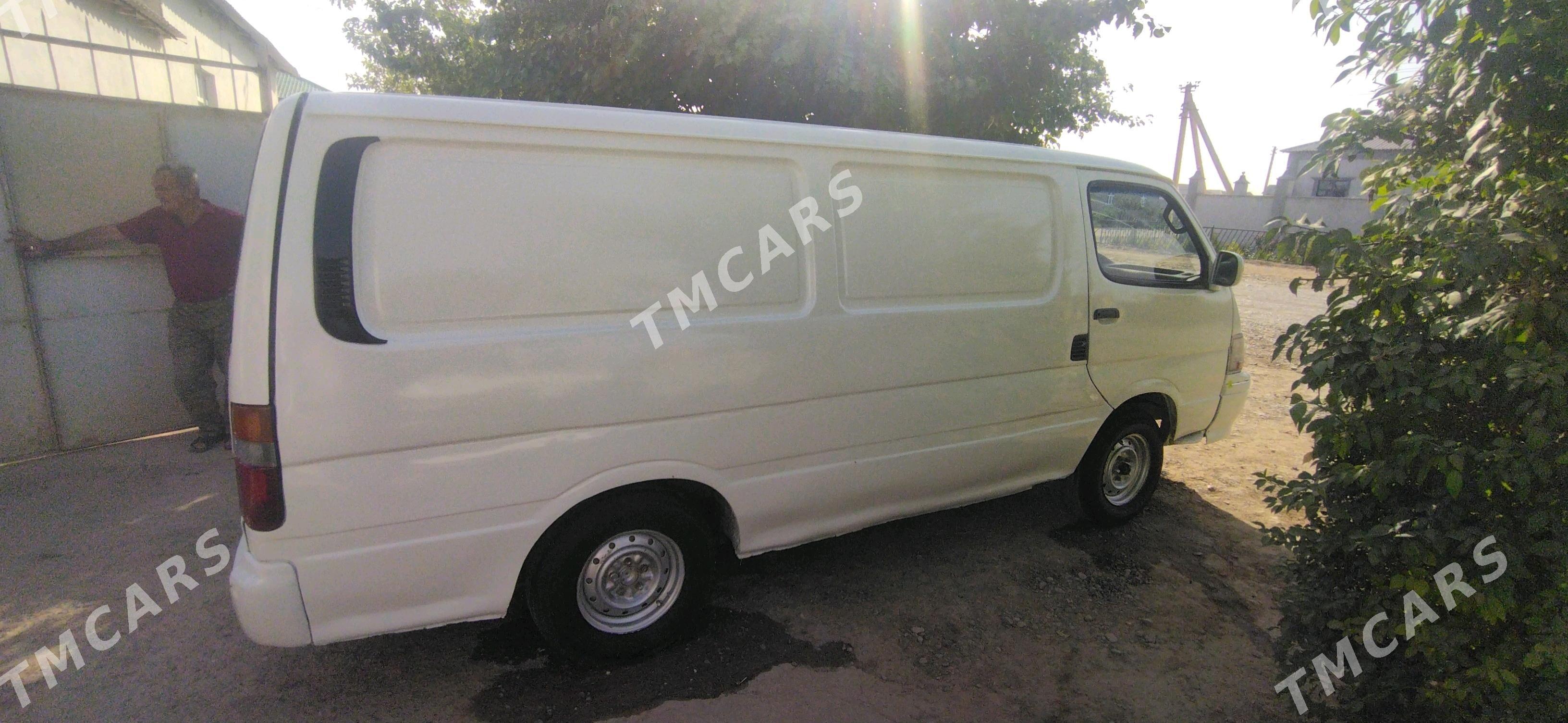 Toyota Hiace 1995 - 70 000 TMT - Теджен - img 5