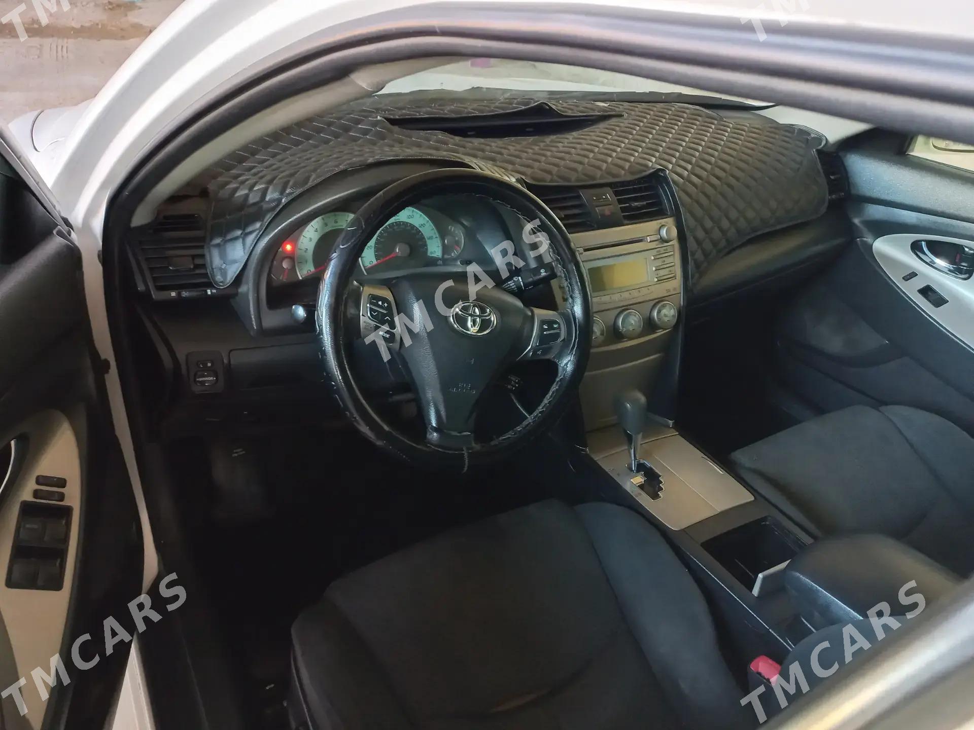 Toyota Camry 2008 - 170 000 TMT - Саят - img 2