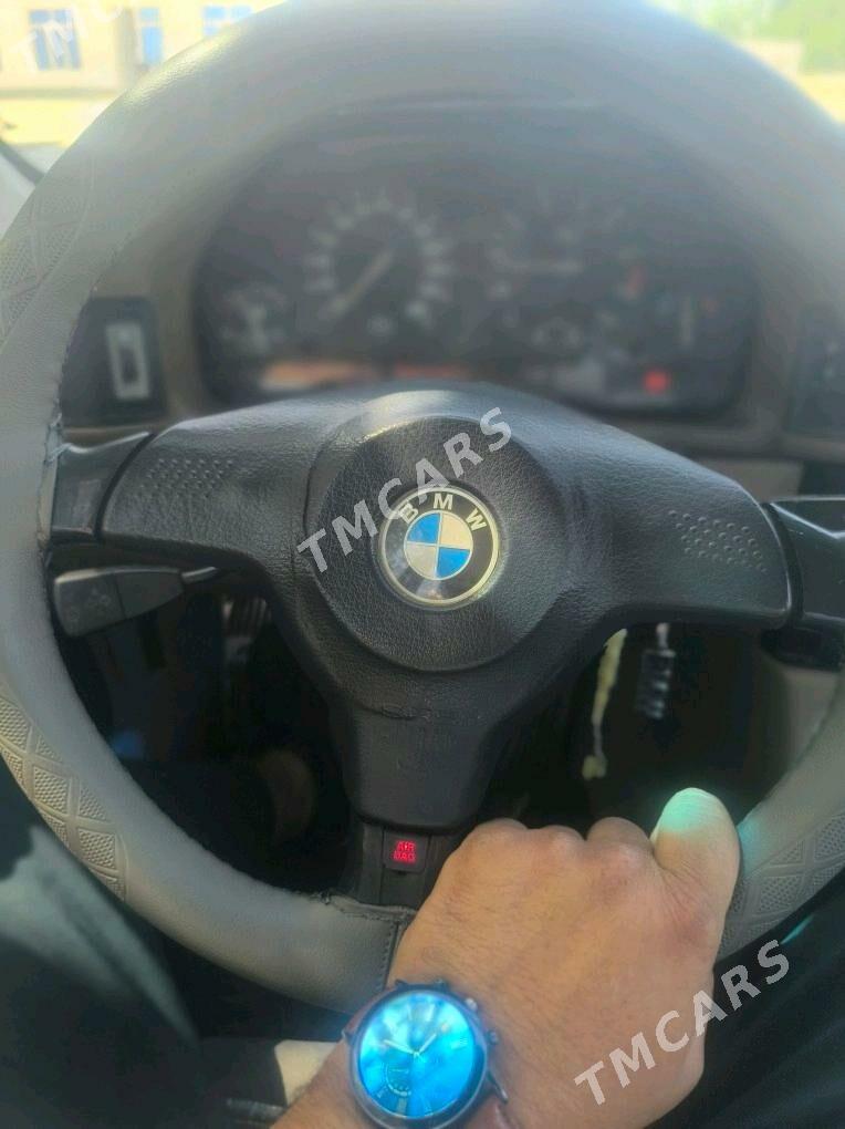 BMW E34 1991 - 62 000 TMT - Kaka - img 2