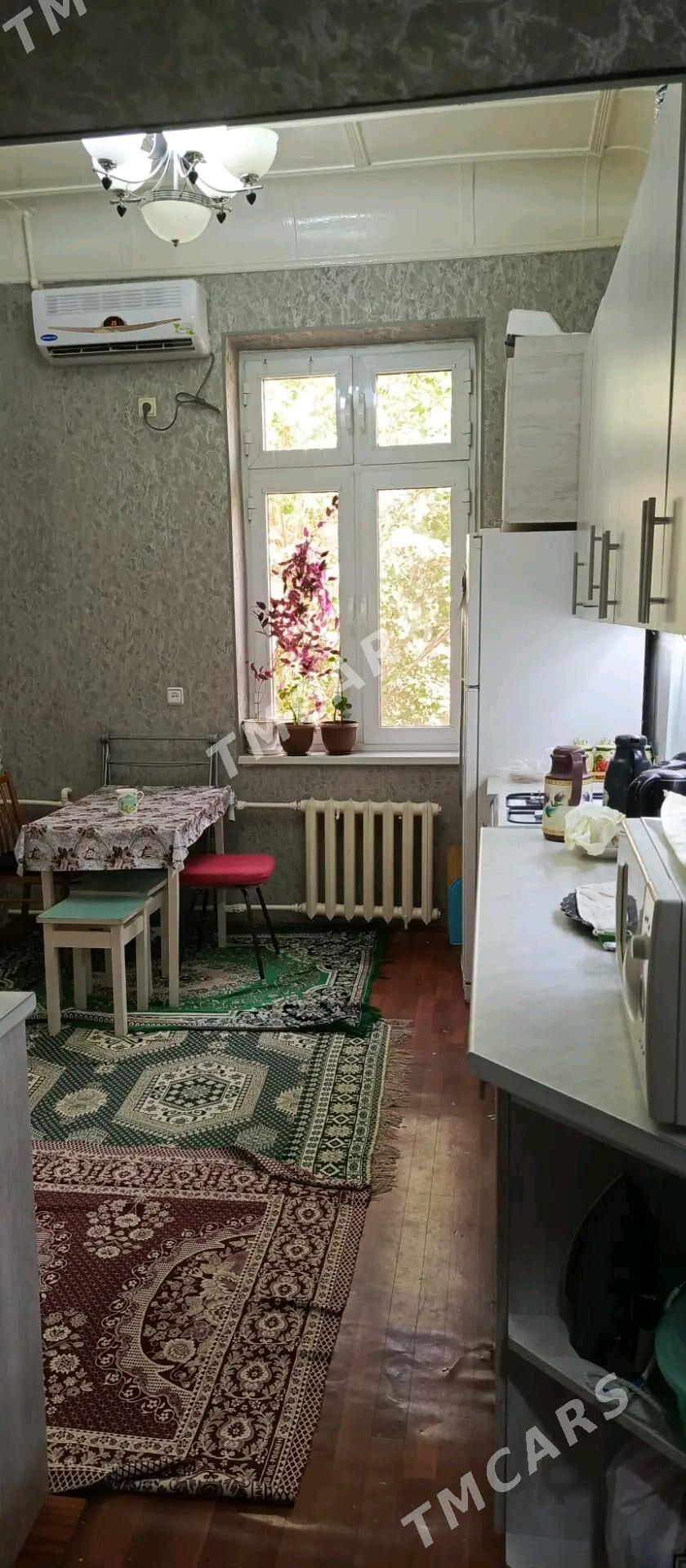 Квартира 2комнат2этаж - 30 mkr - img 2