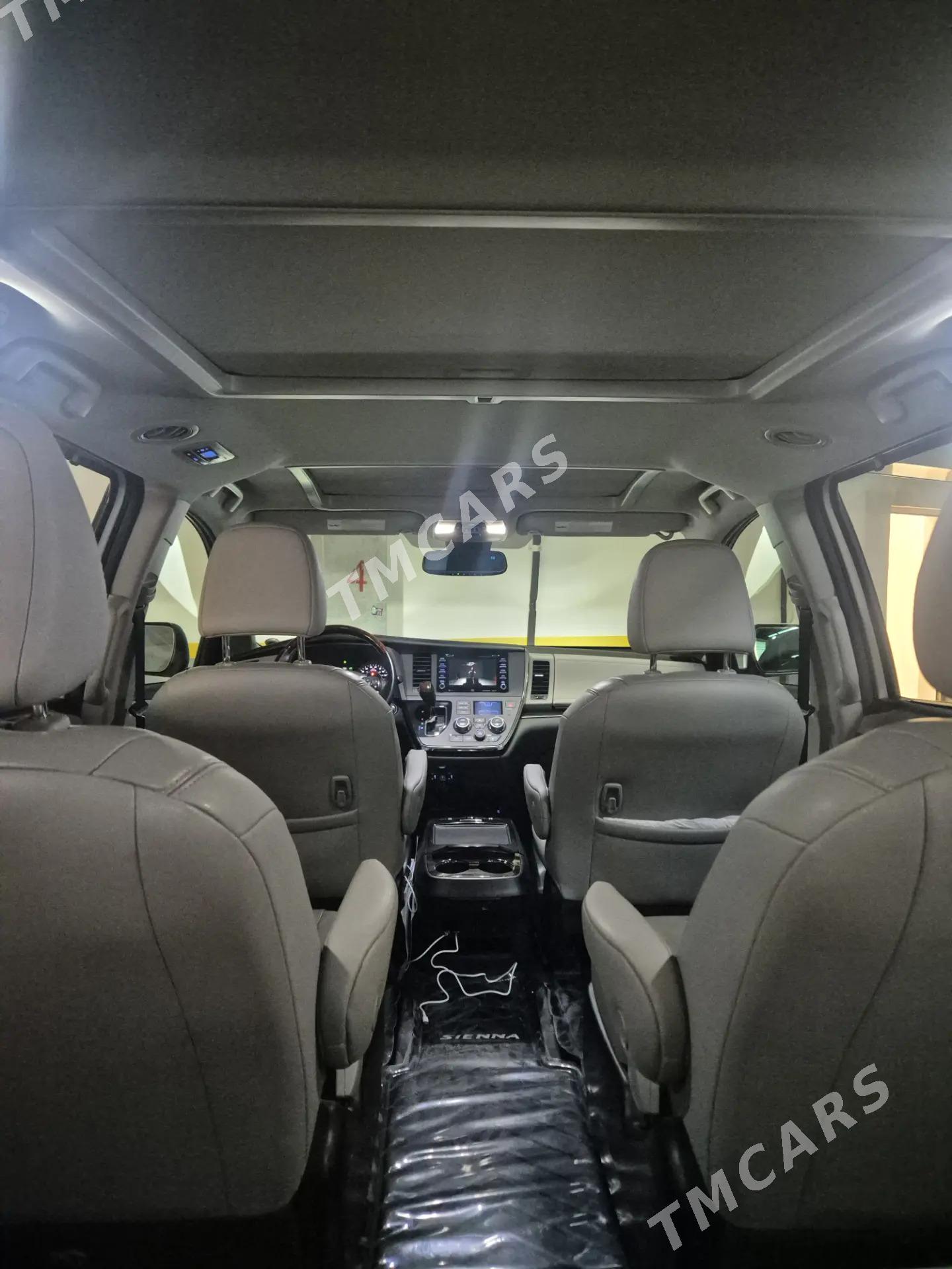 Toyota Sienna 2018 - 600 000 TMT - ул. Подвойского (Битарап Туркменистан шаёлы) - img 7
