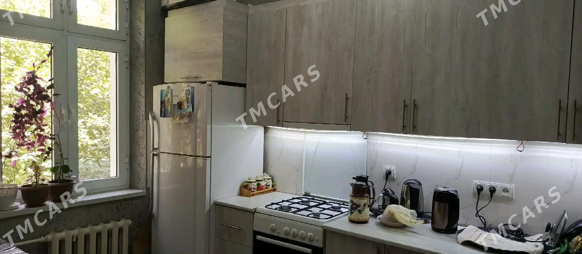 Квартира 2комнат2этаж - 30 mkr - img 3