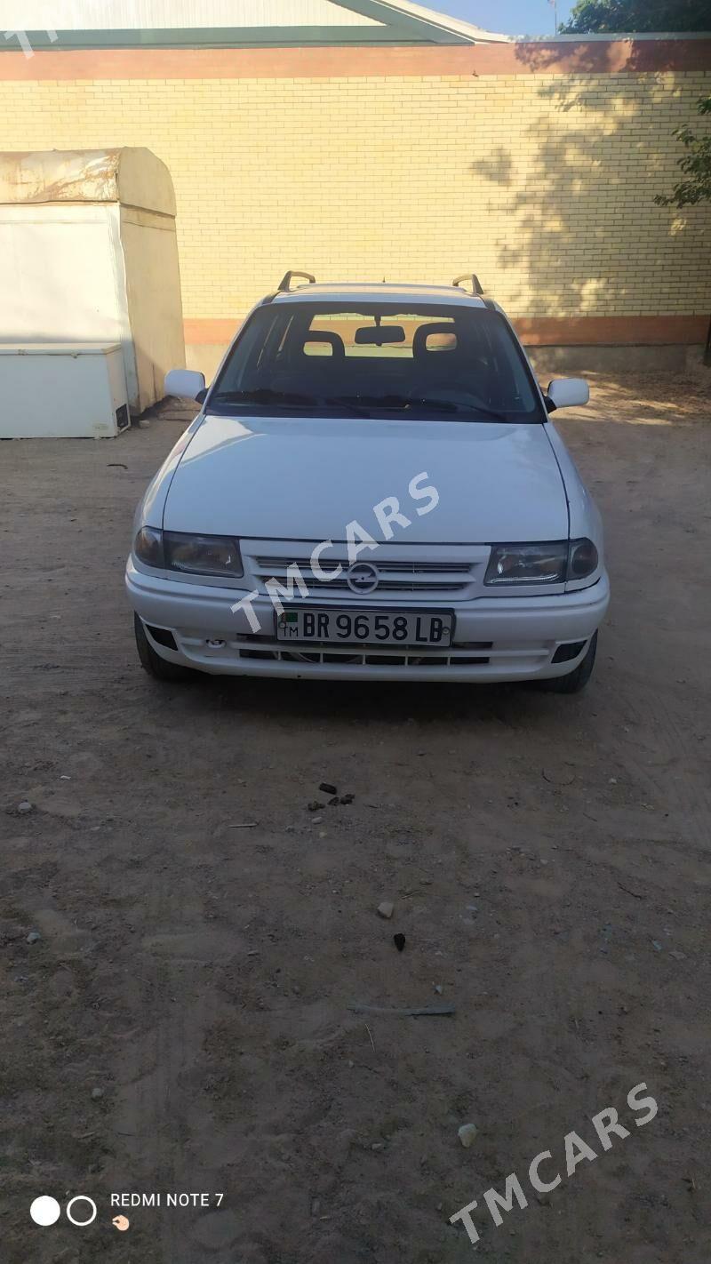 Opel Astra 1993 - 30 000 TMT - Gazojak - img 2