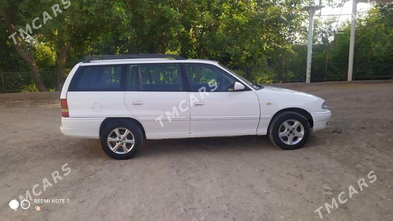 Opel Astra 1993 - 30 000 TMT - Gazojak - img 4