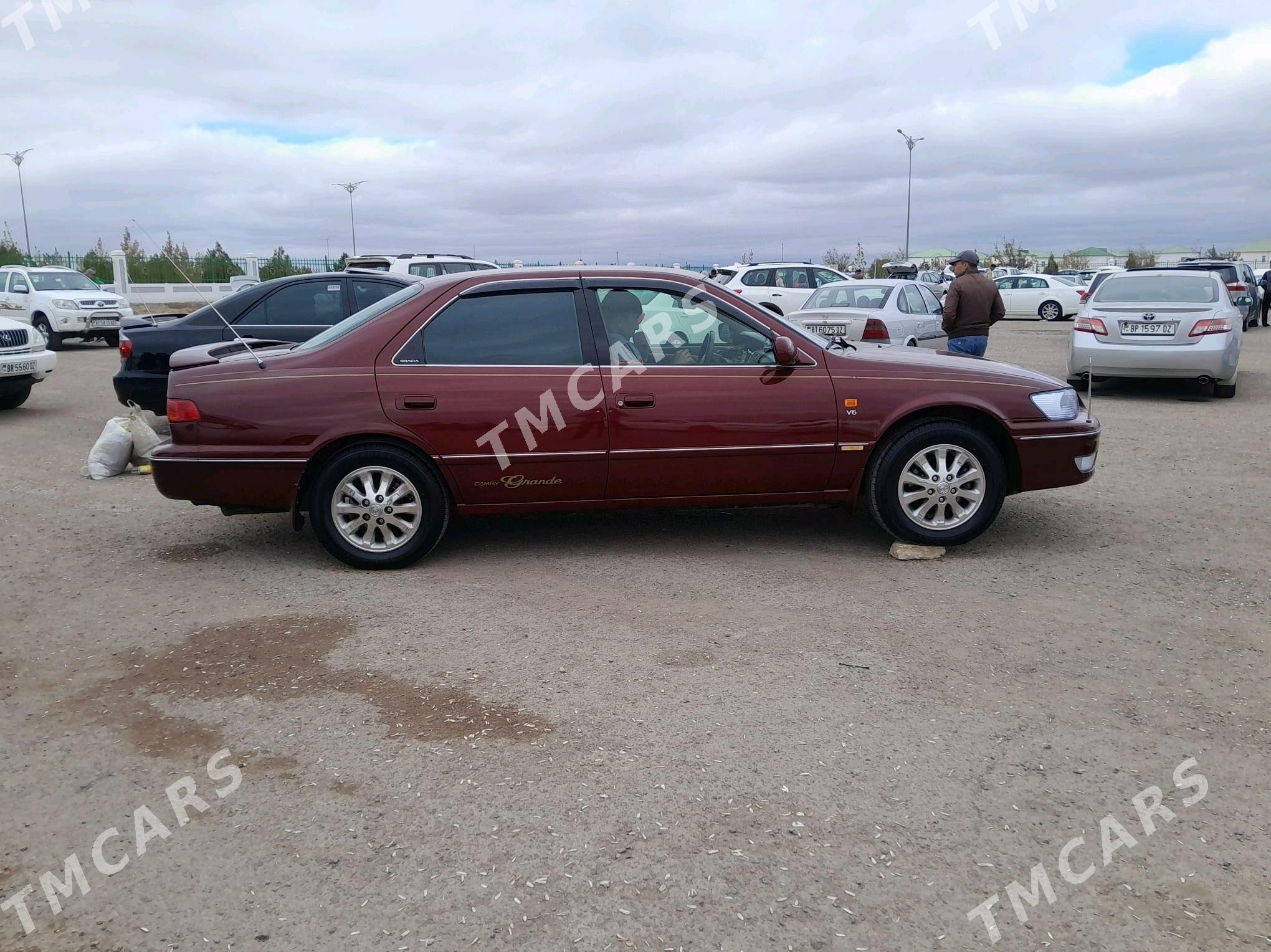 Toyota Camry 2000 - 180 000 TMT - Daşoguz - img 6