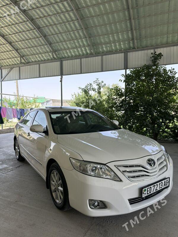 Toyota Camry 2010 - 187 000 TMT - Багир - img 4