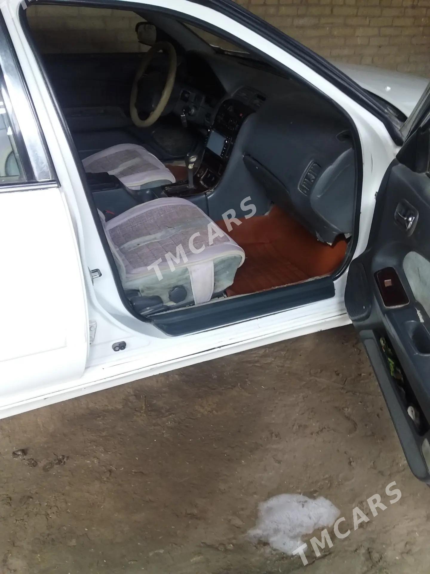 Nissan Cefiro 1996 - 30 000 TMT - Türkmenabat - img 3