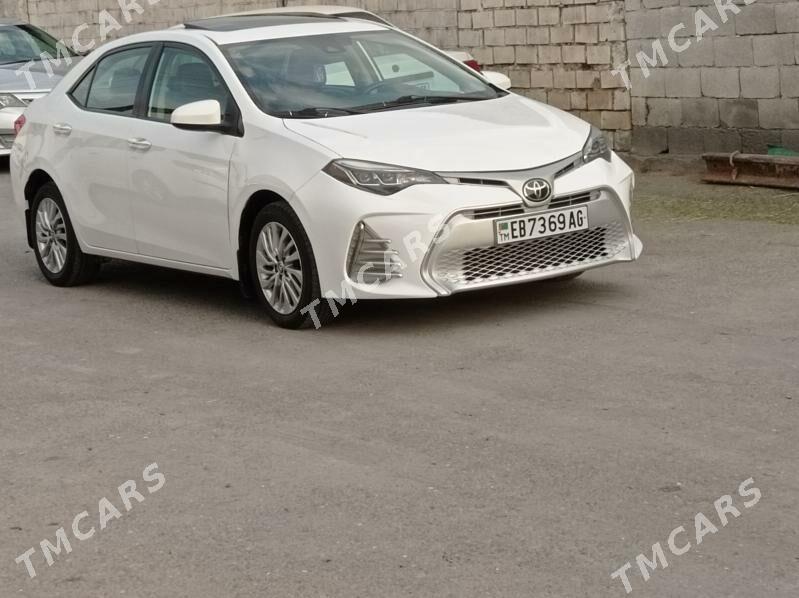 Toyota Corolla 2018 - 225 000 TMT - Aşgabat - img 3