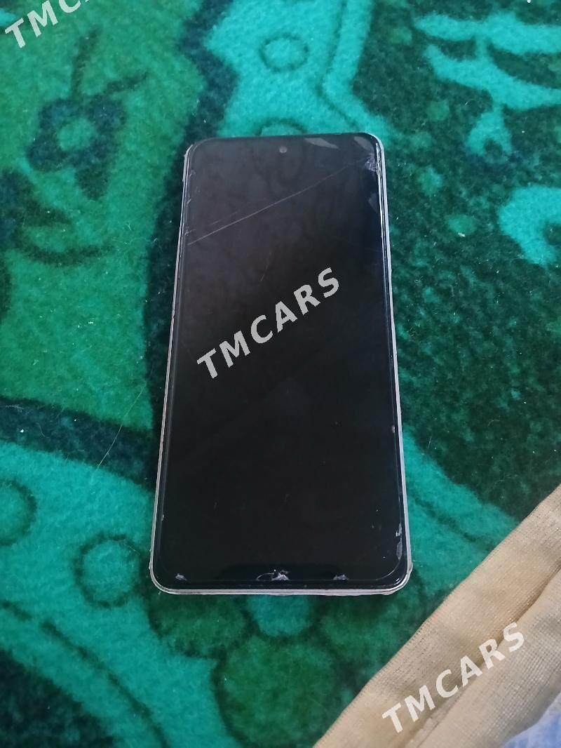 infinix hot 30 - 30 mkr - img 2