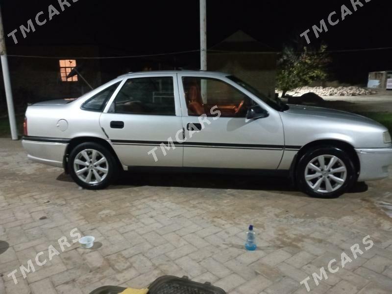 Opel Vectra 1992 - 35 000 TMT - Байрамали - img 4