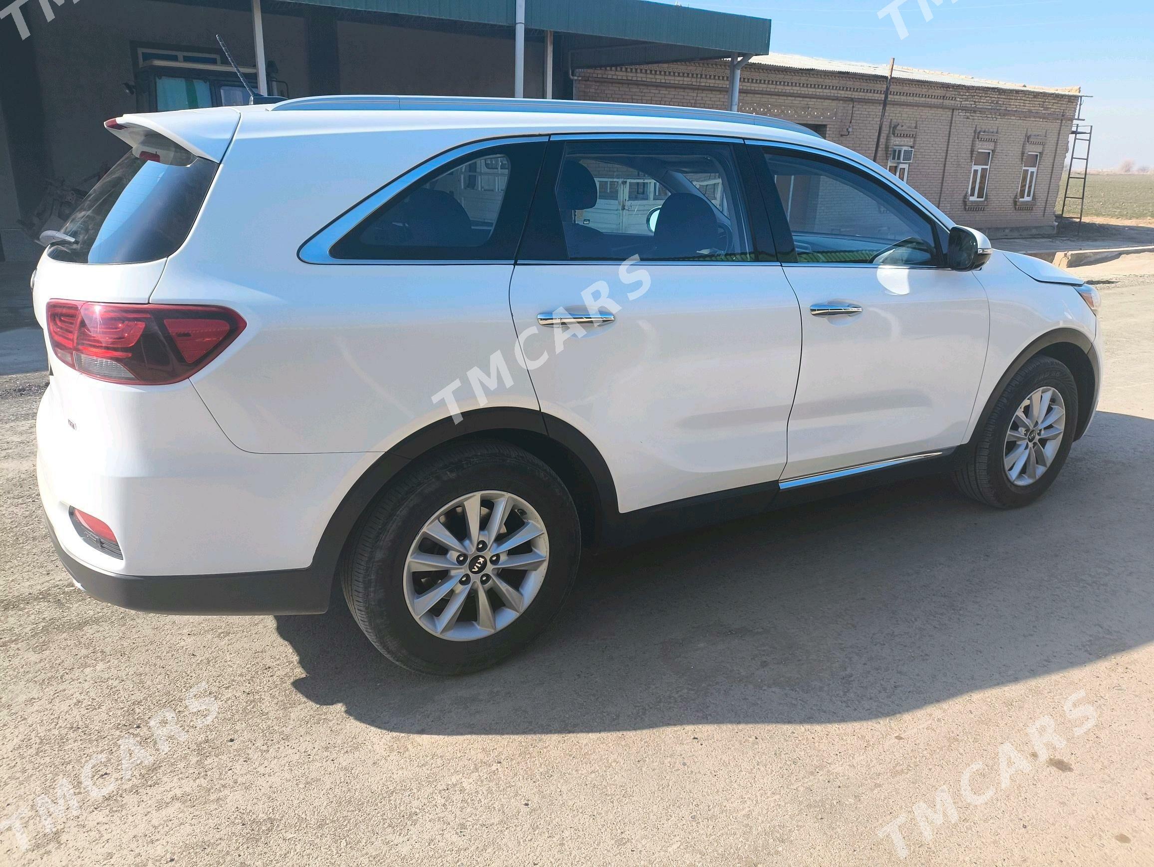 Kia Sorento 2019 - 250 000 TMT - Чарджоу - img 5