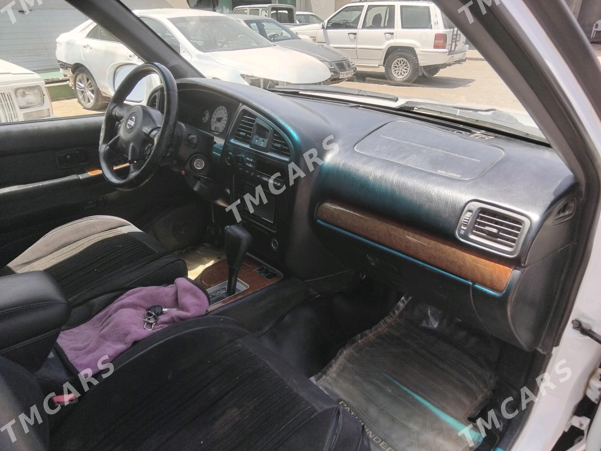 Nissan Pathfinder 2002 - 105 000 TMT - Babadaýhan - img 6