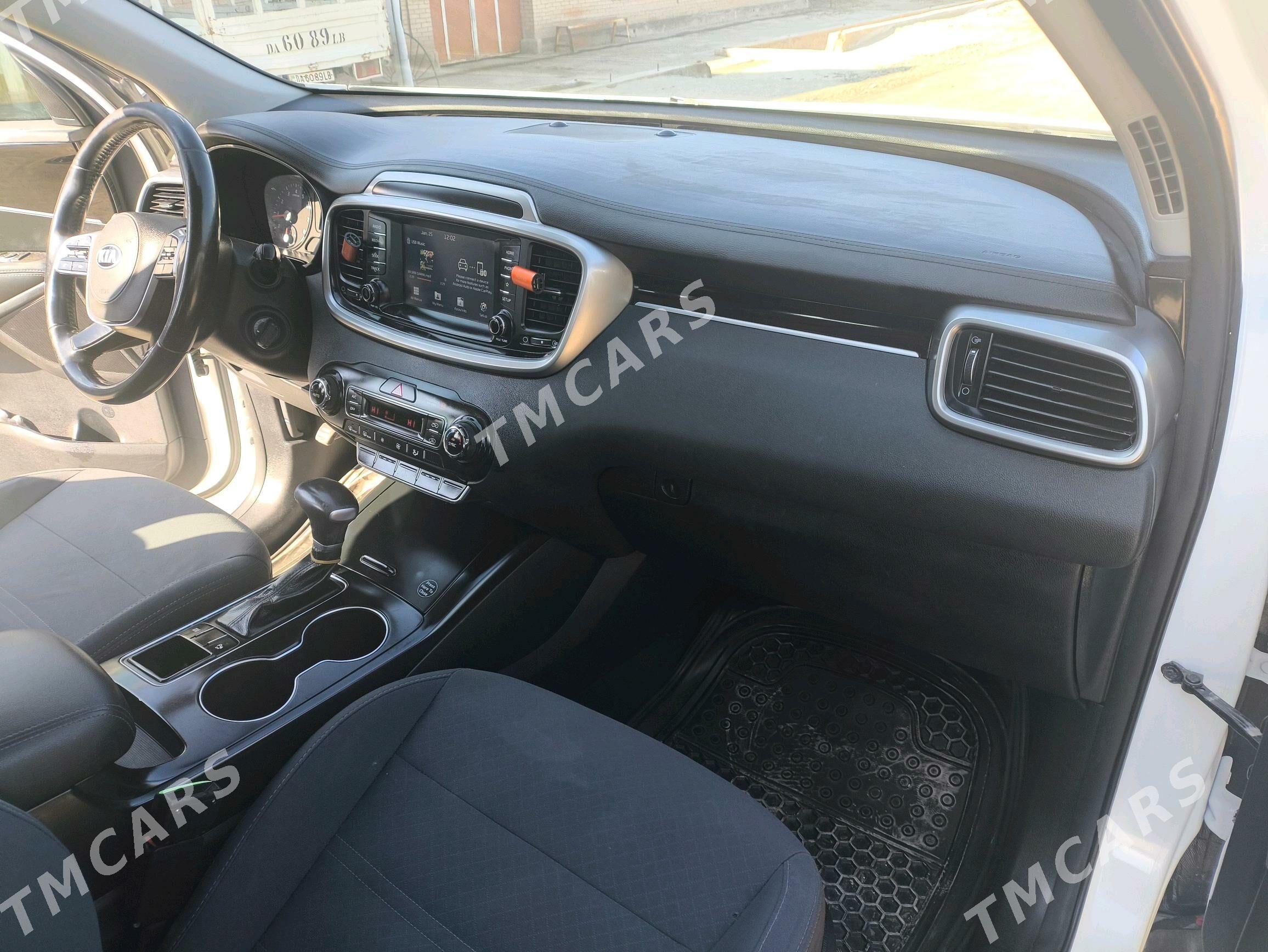 Kia Sorento 2019 - 250 000 TMT - Чарджоу - img 7