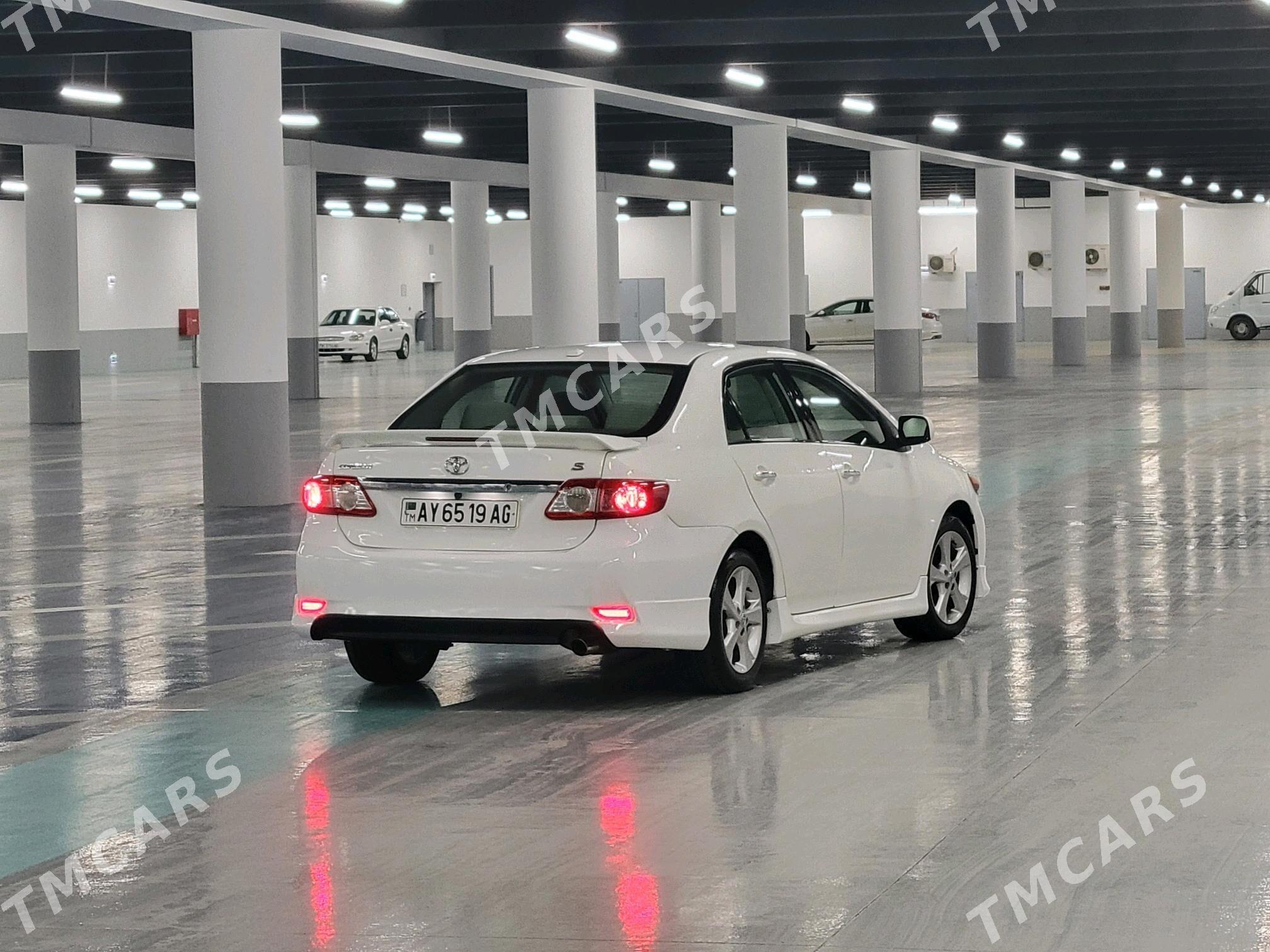 Toyota Corolla 2011 - 147 000 TMT - Ашхабад - img 4