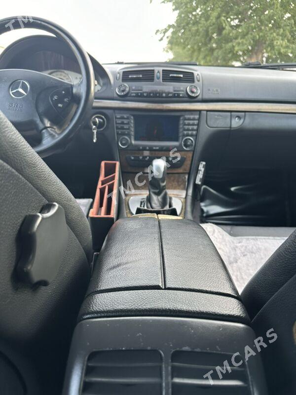 Mercedes-Benz E320 2003 - 150 000 TMT - Балканабат - img 3