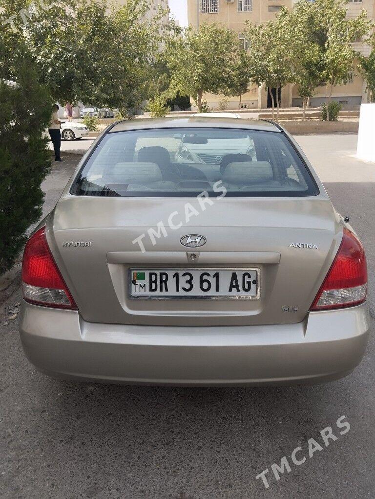 Hyundai Elantra 2001 - 70 000 TMT - Мир 3 - img 2