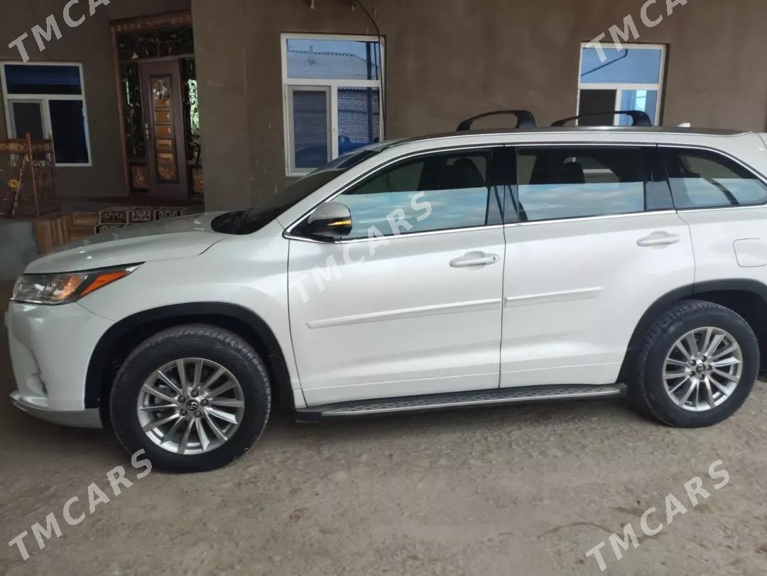 Toyota Highlander 2018 - 450 000 TMT - Murgap - img 2
