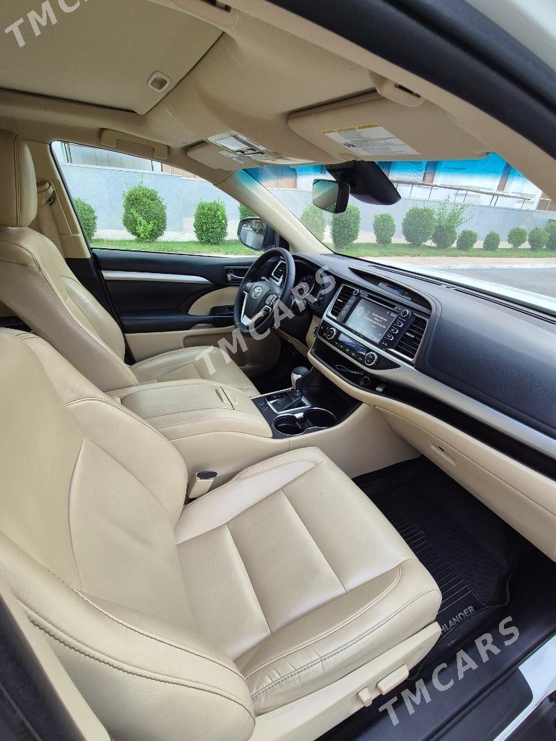 Toyota Highlander 2019 - 475 000 TMT - Ашхабад - img 8