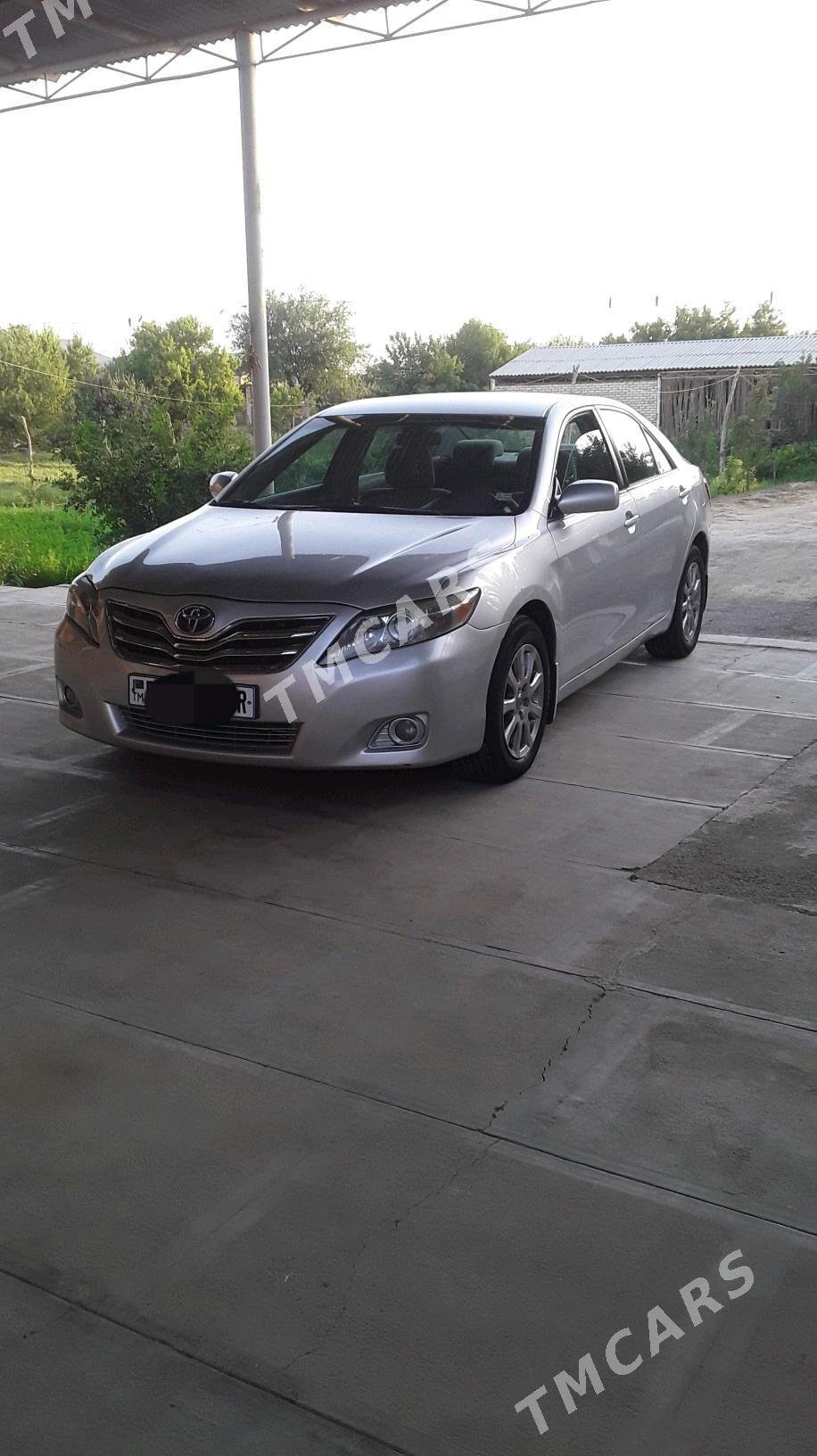 Toyota Camry 2010 - 190 000 TMT - Мары - img 3