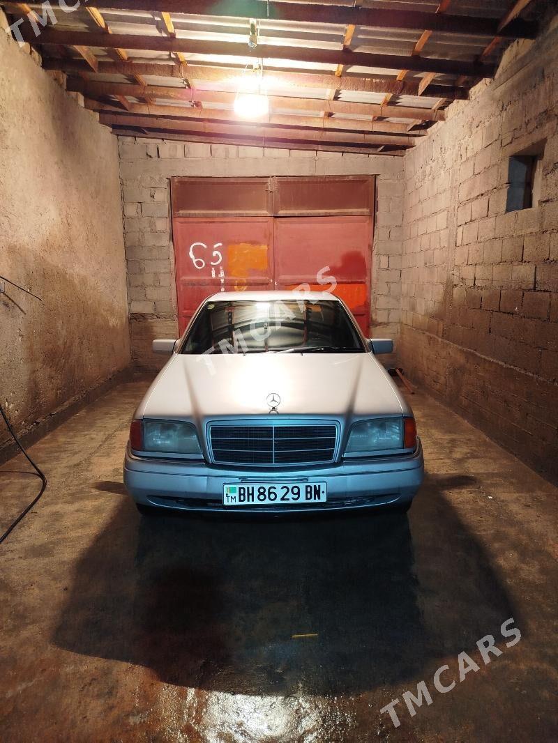 Mercedes-Benz 230E 1996 - 32 000 TMT - Балканабат - img 6