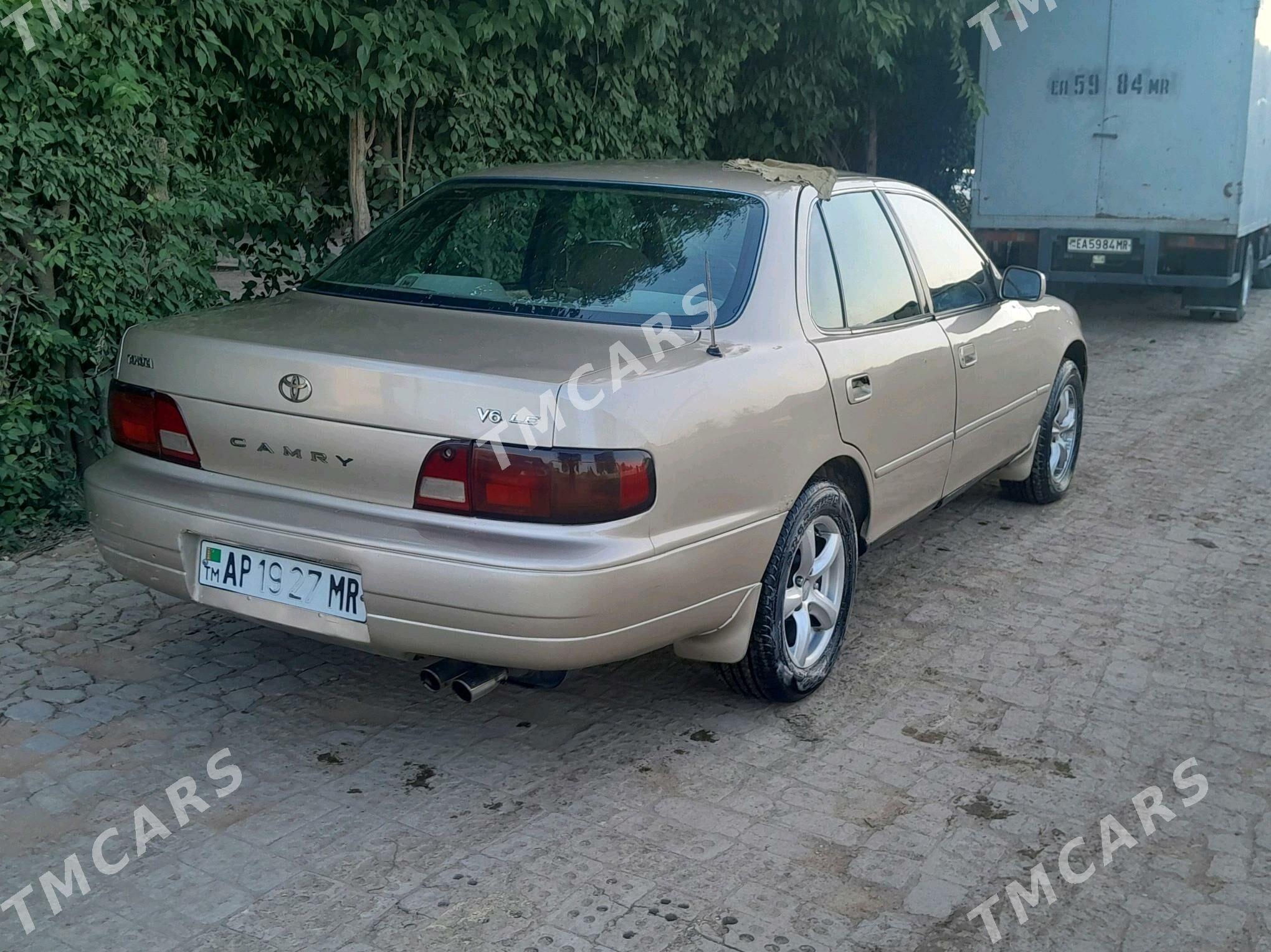 Toyota Camry 1996 - 92 000 TMT - Мары - img 3
