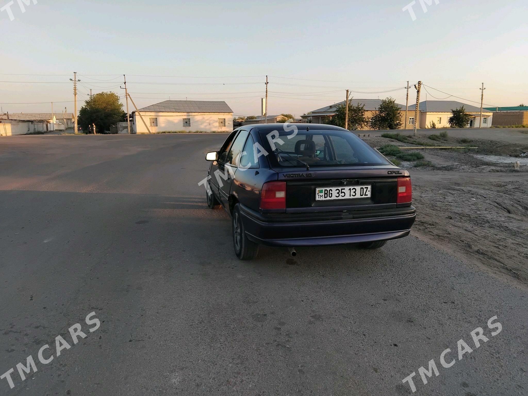 Opel Vectra 1991 - 28 000 TMT - Boldumsaz - img 3