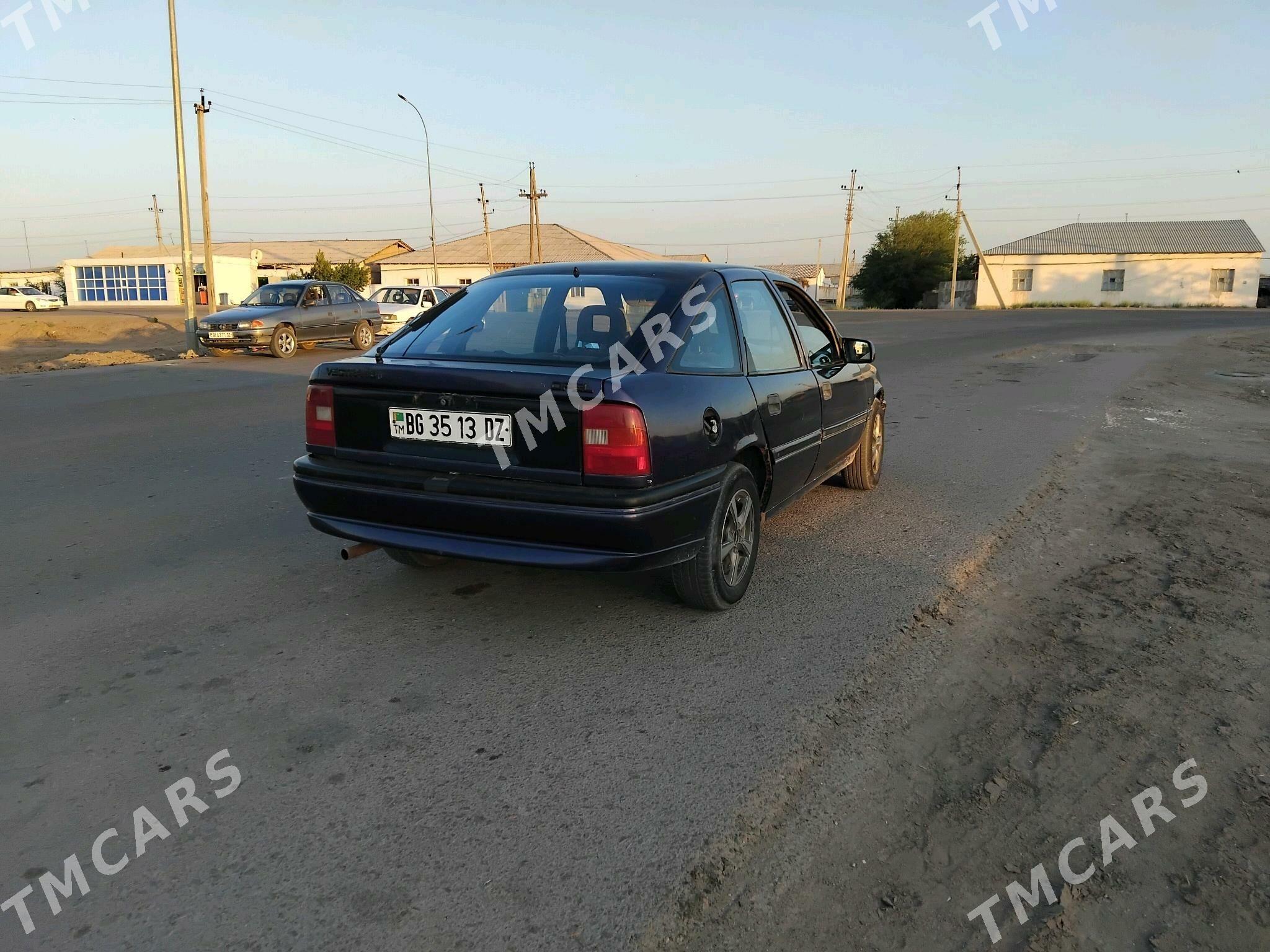 Opel Vectra 1991 - 28 000 TMT - Boldumsaz - img 4