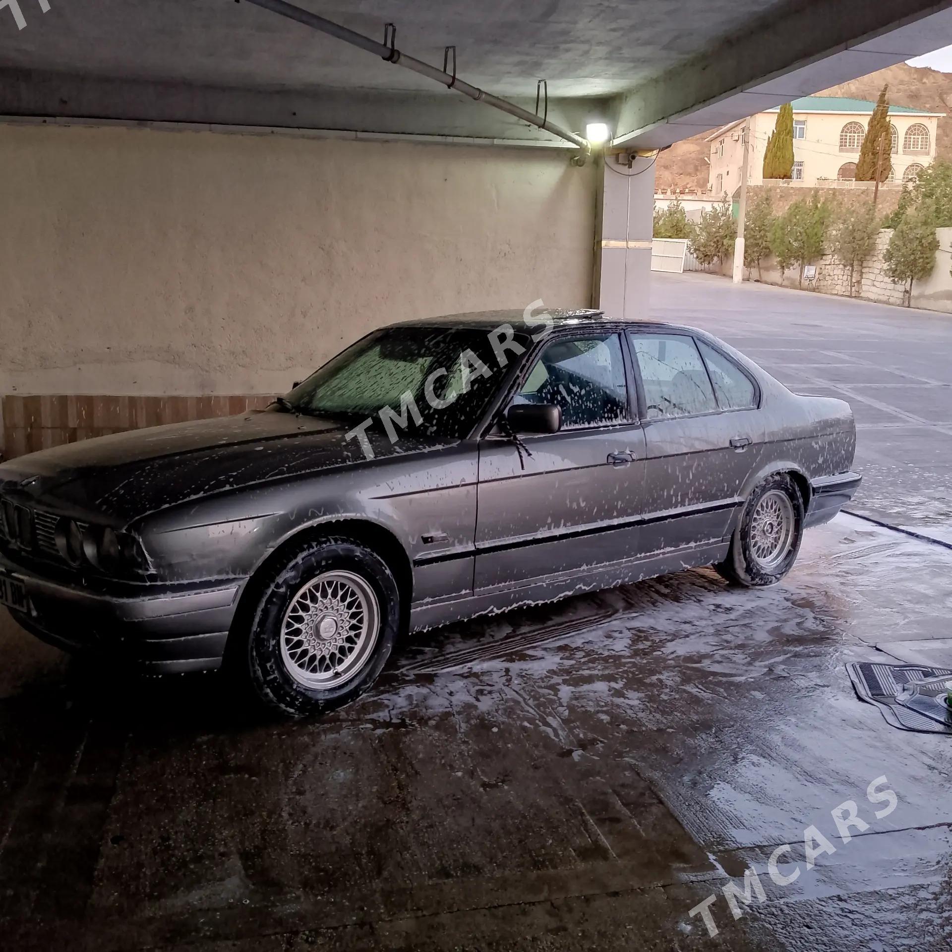 BMW 525 1990 - 45 000 TMT - Эсенгулы - img 4