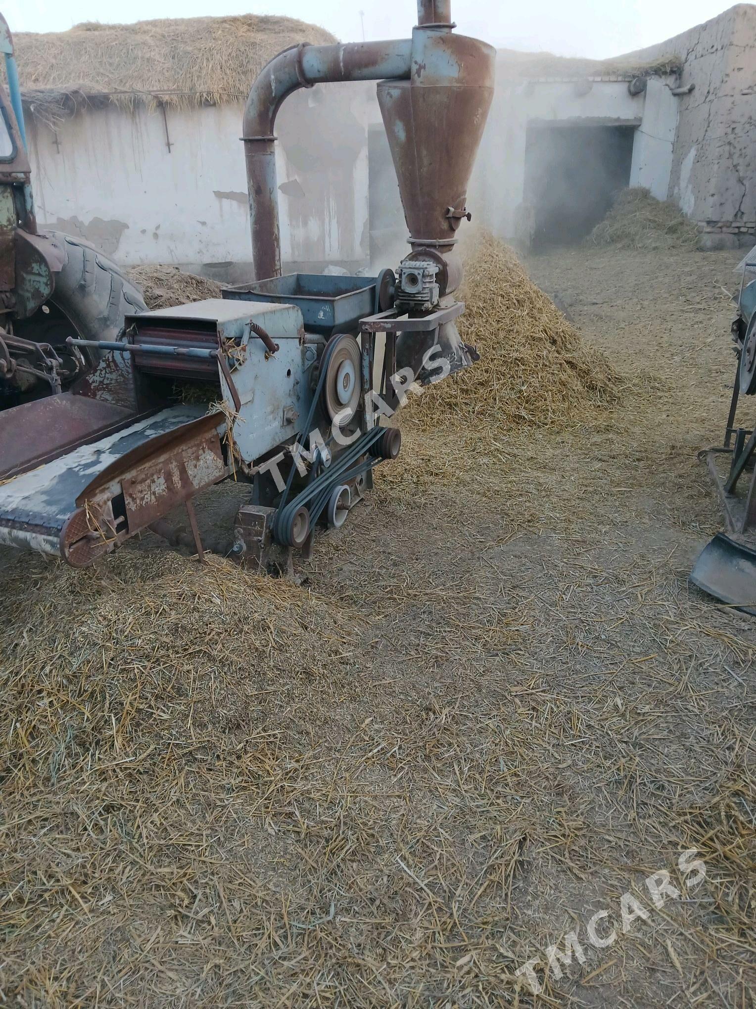 MTZ T-28 1987 - 45 000 TMT - Шабатский этрап - img 2